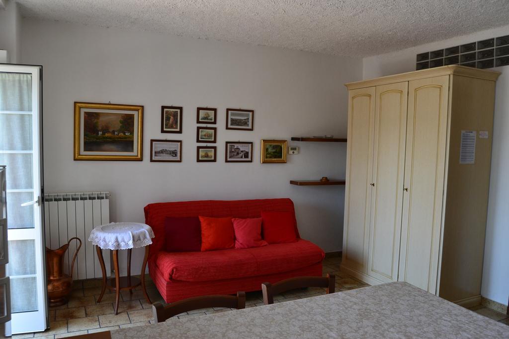Azienda Agrituristica Villa Arianna Imperia Cameră foto